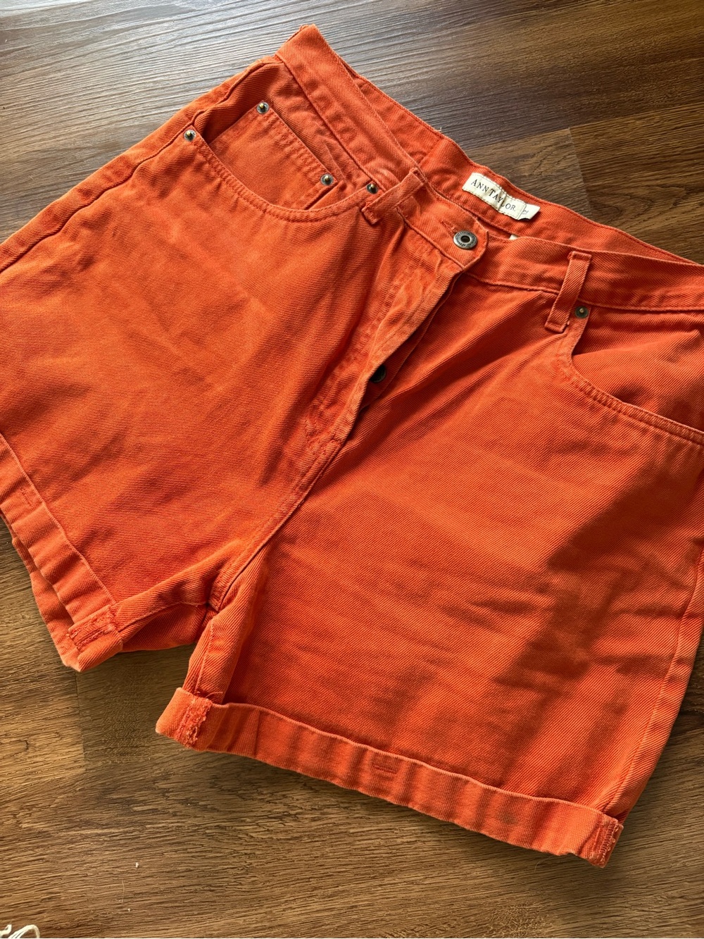 90s VTG High Rise Cuffed Jean Shorts